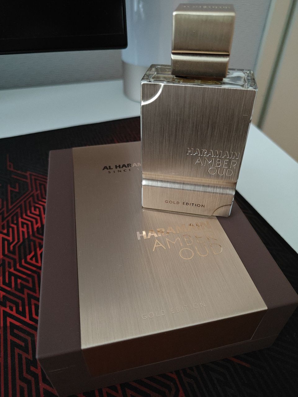 Al Haramain Amber Oud Gold Edition hajuvesi