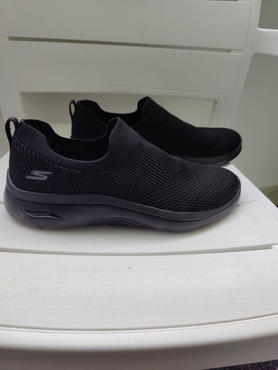 Skechers kengät 40.5