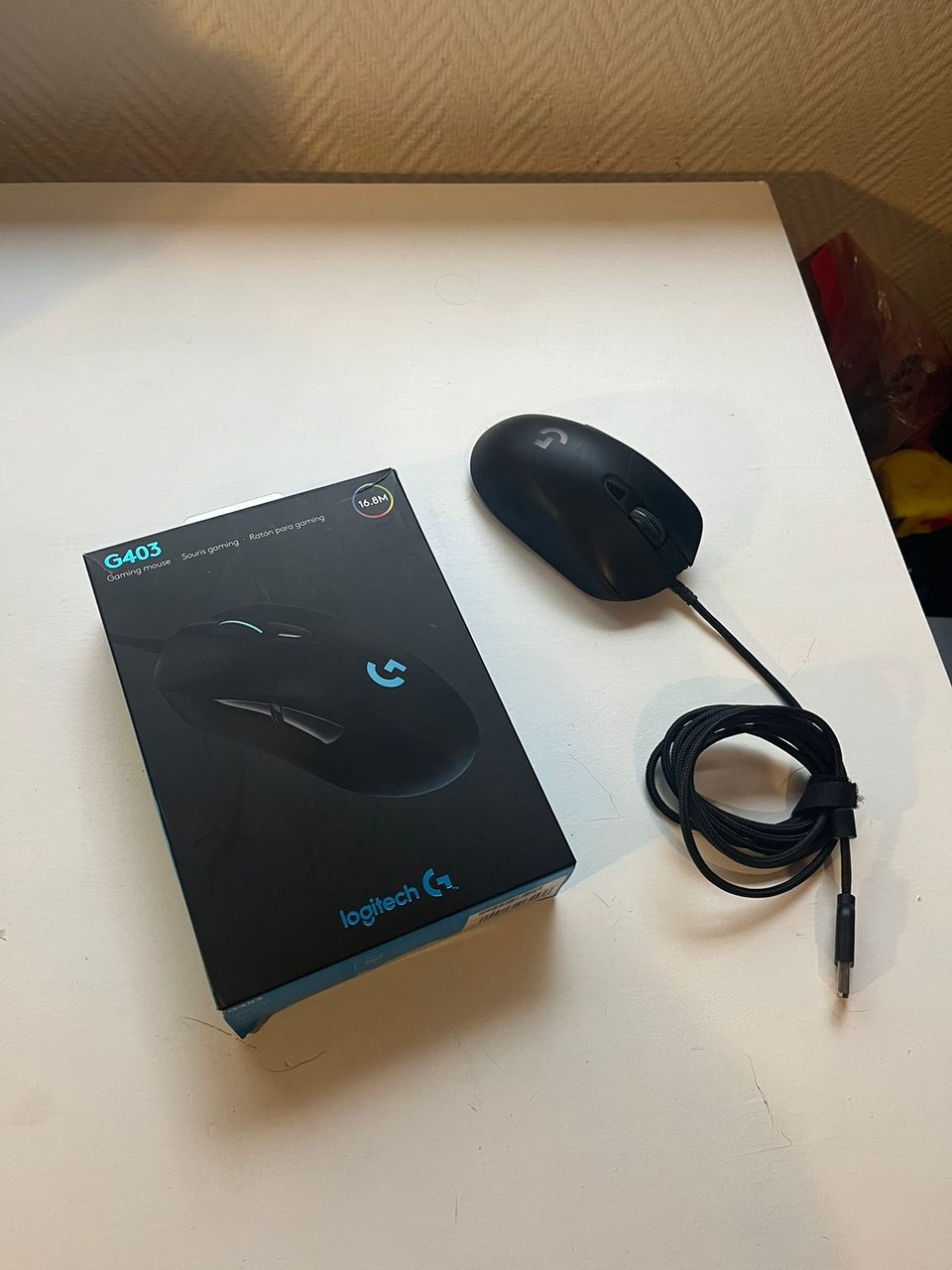 Logitech G403 pelihiiri