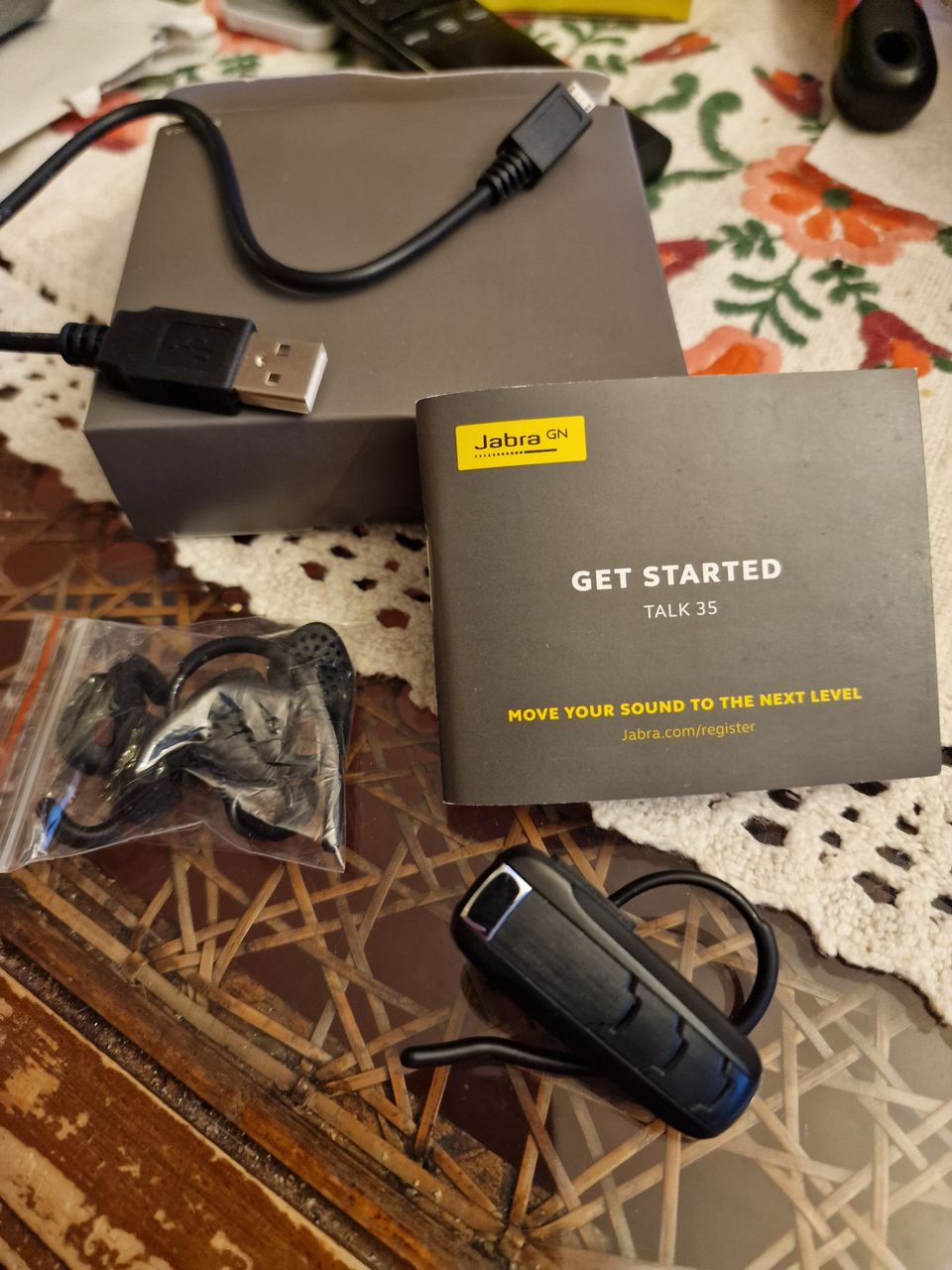 Jabra Talk 35 Bluetooth handsfree laite