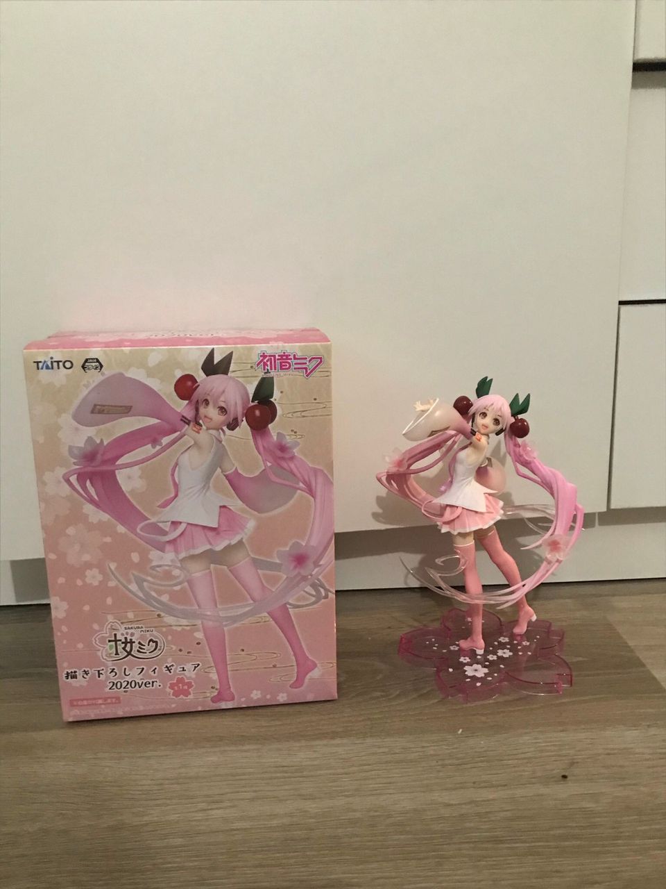 Sakura Miku figuuri