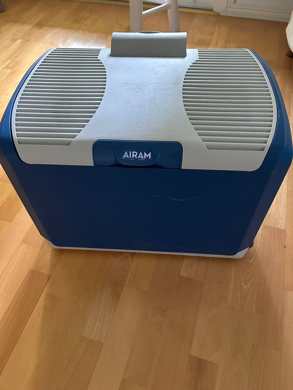 Kylmälaukku Airam Cool 40L eco 12V 230V