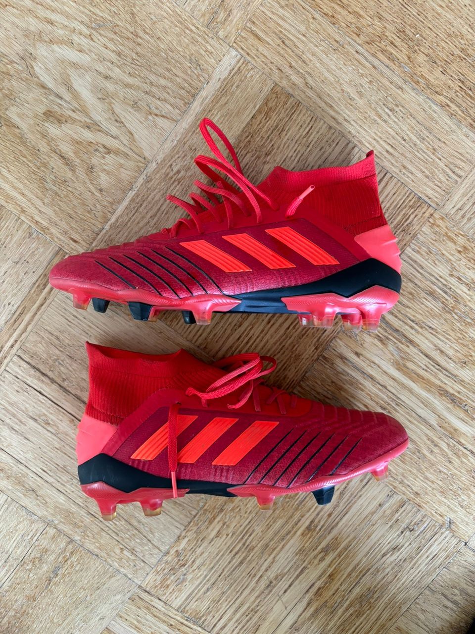 Jalkapallokengät Adidas predator 19.1 koko 40 2/3