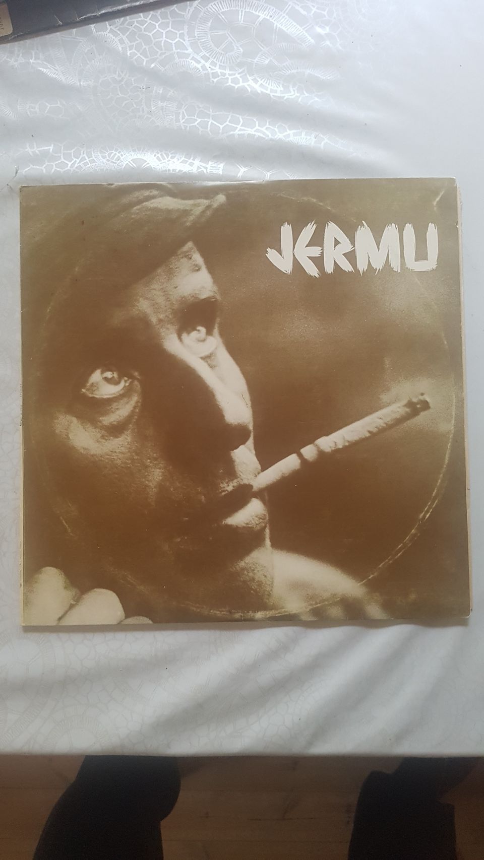 Sota-ajan kappaleita , Jermu lp tupla vinyyli , hyvä