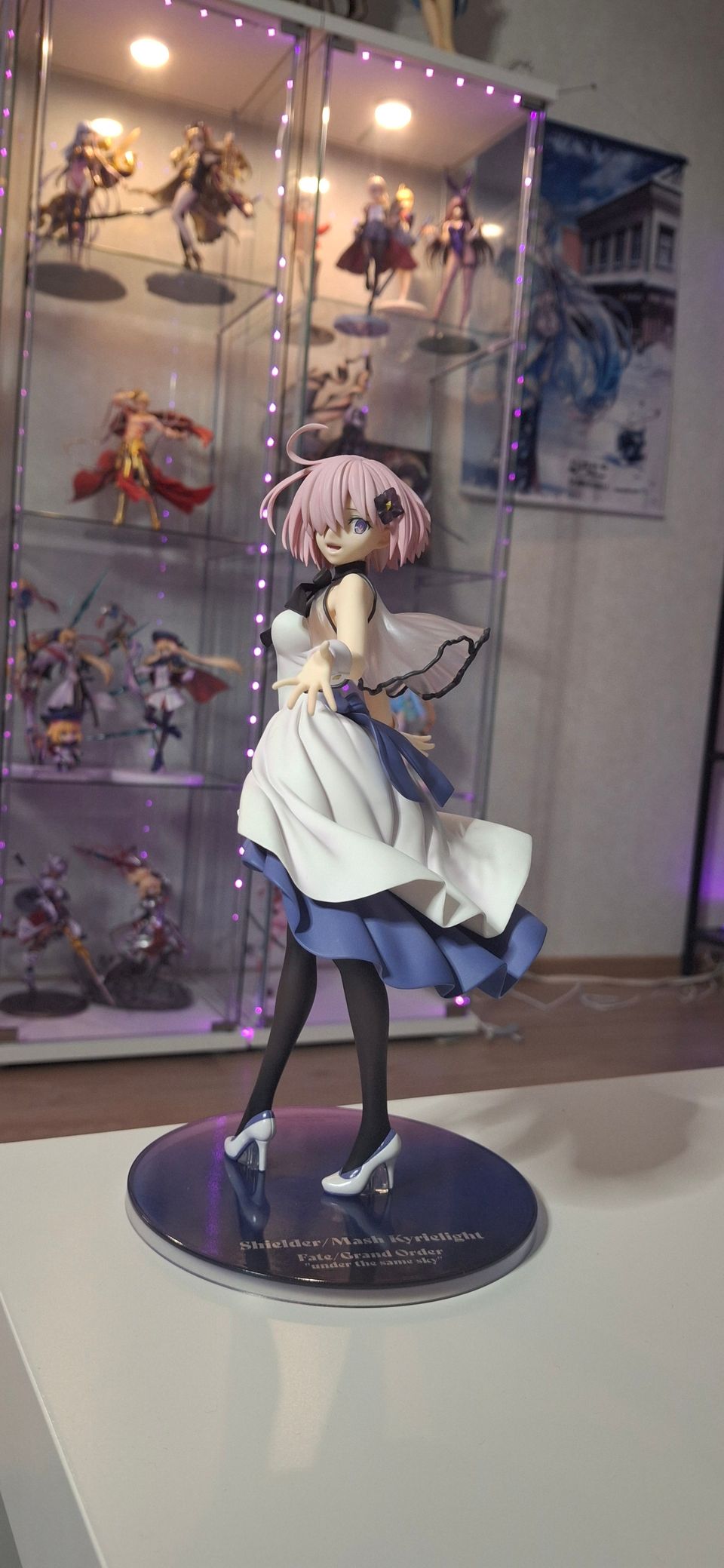 Fgo Mash Kyrielight 1/7 anime figuuri