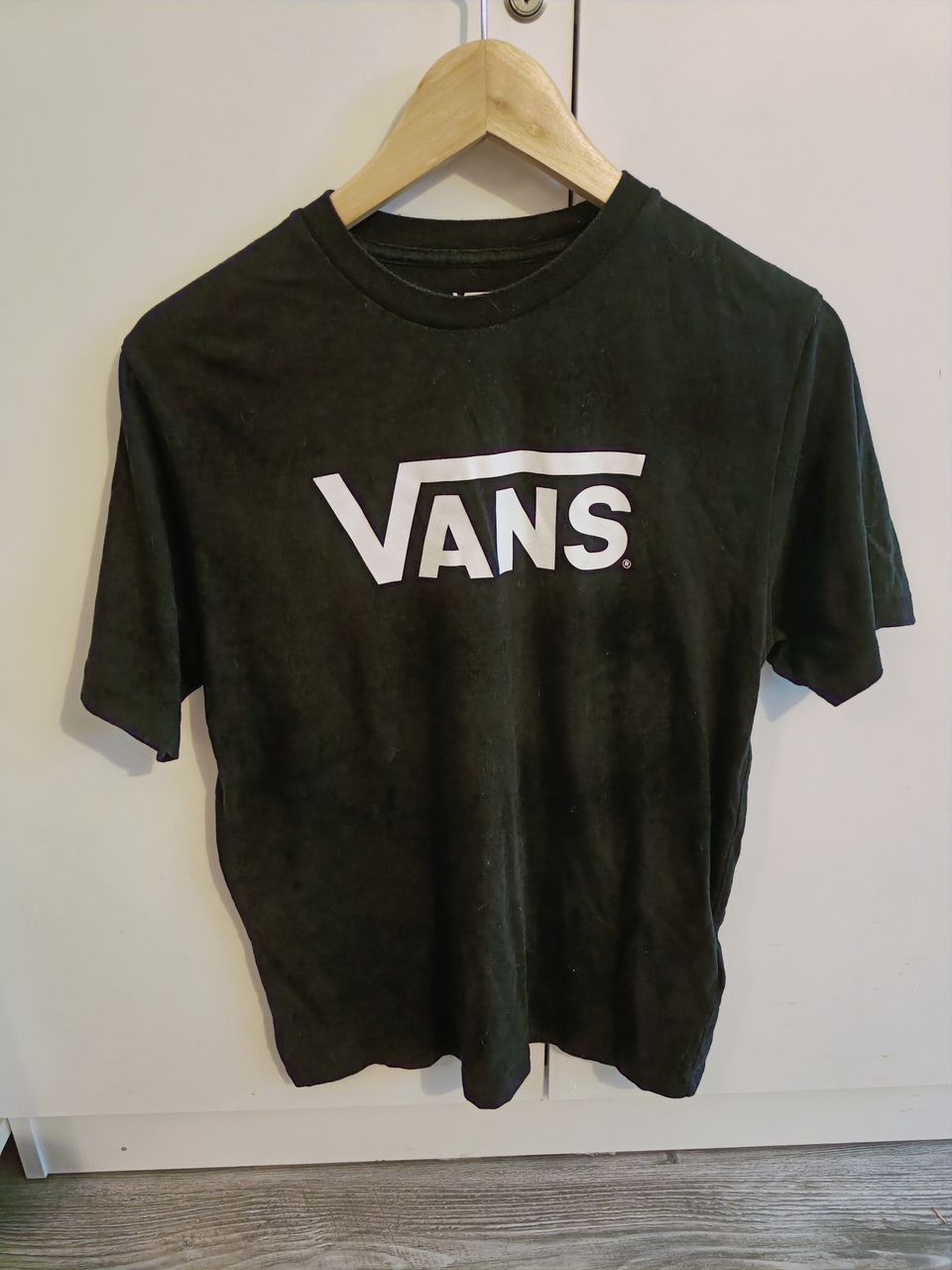 Musta Vans t-paita x large