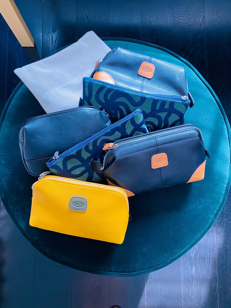 Business Class amenity kits in the skies