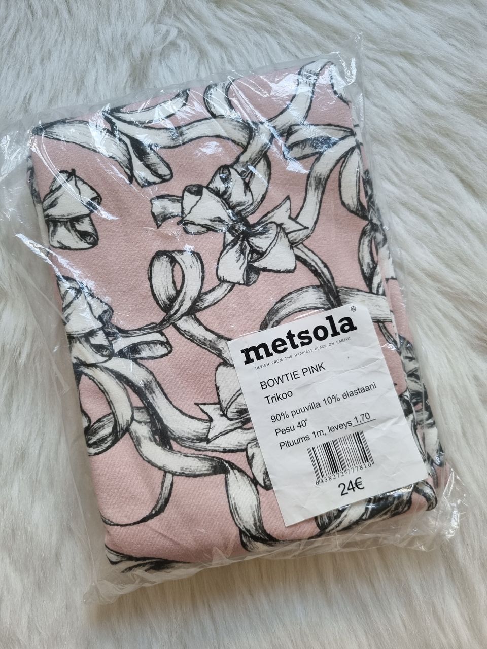 Metsola bowtie pink trikoo 1m