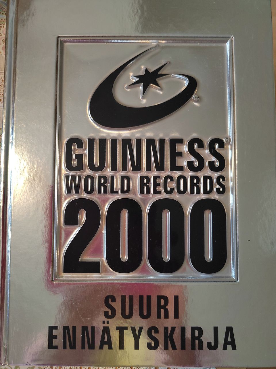 Guinnes world records 2000