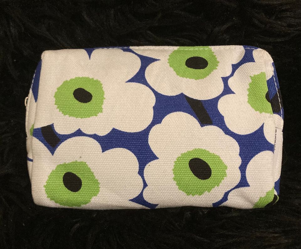 MARIMEKKO meikkipussi, puhdas kuin uusi