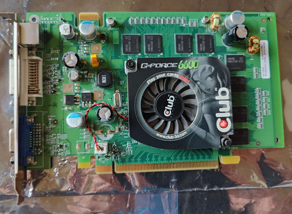 Club3D GeForce 6600 näytönohjain