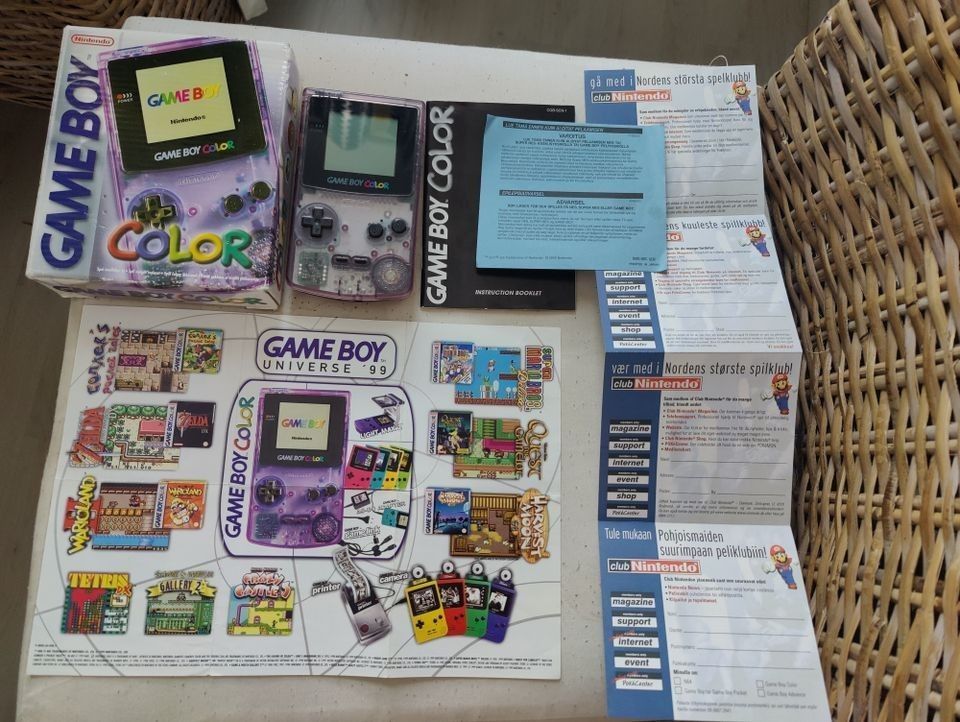 Gameboy color atomic purple CIB