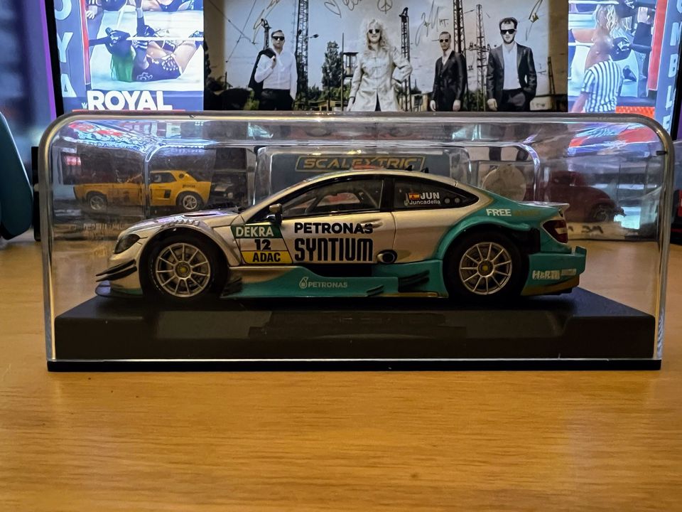 Mercedes-Benz C250 AMG DTM 1:32 Slot Cars