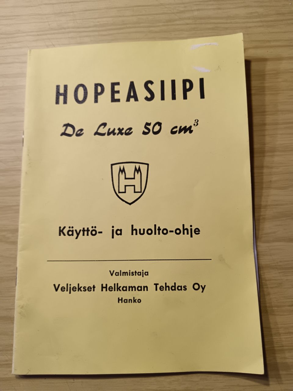 Hopeasiipi vihko