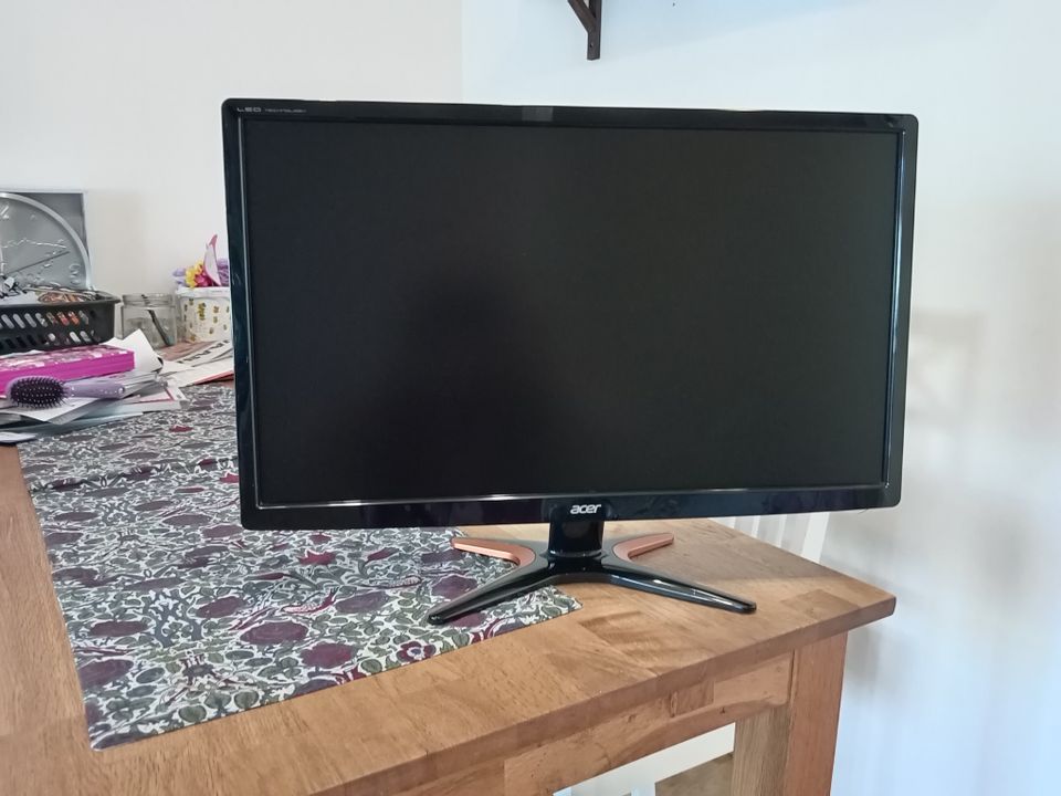 acer näyttö 144hz