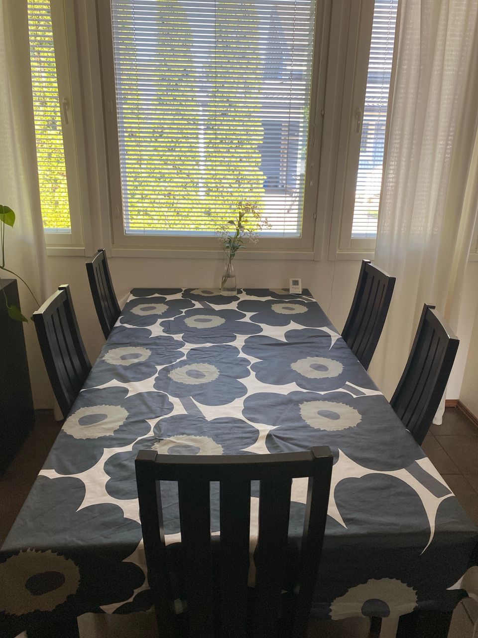 Marimekko Unikko vahaliina pituus 250 cm