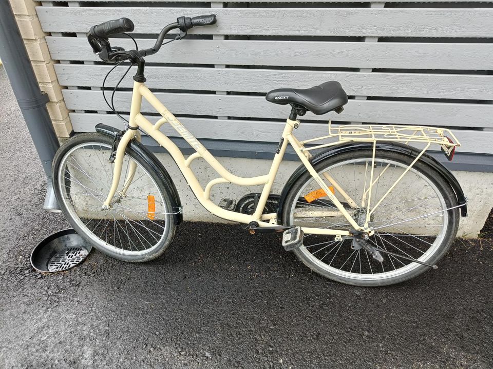 Juniorpyörä 26"  Yosemite 3-vaihteinen