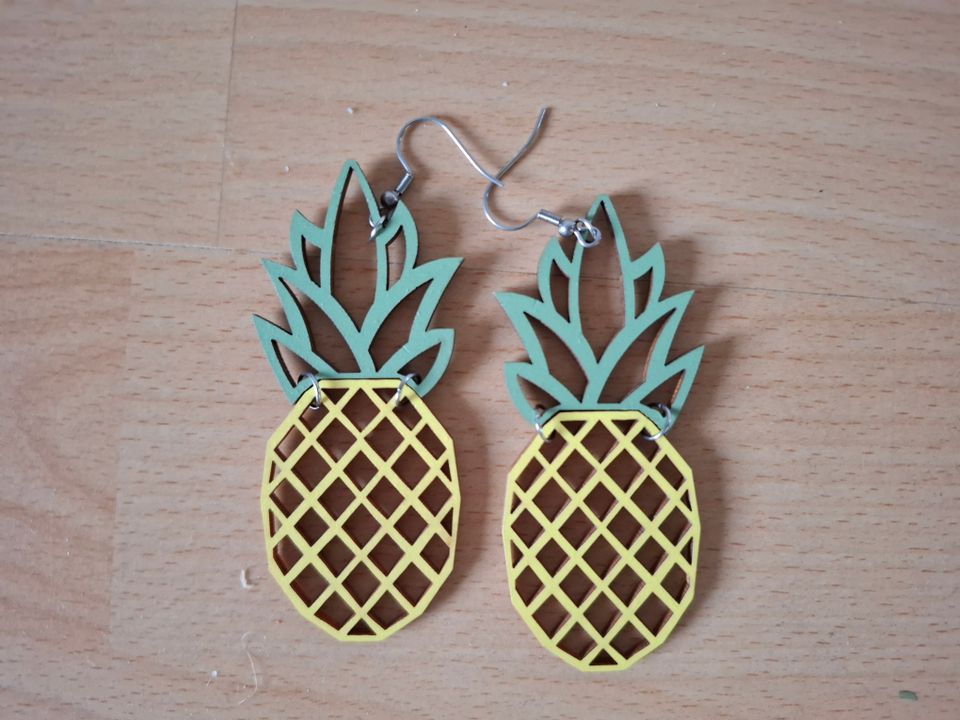 Ananas korvikset