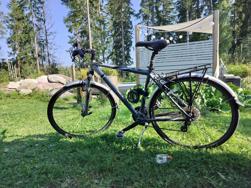 Polkupyörä Trek 7100(28)