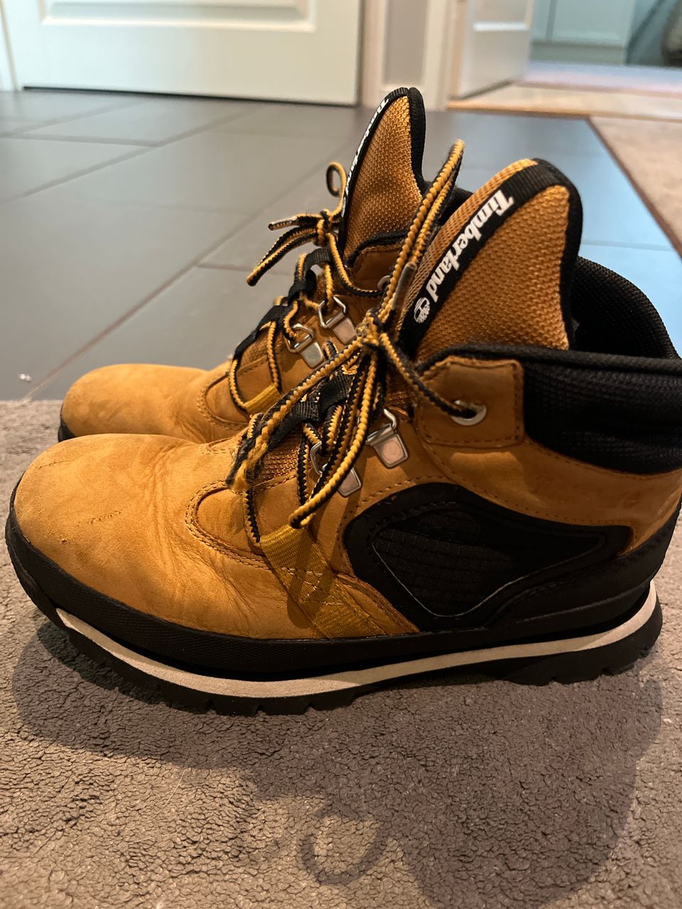 Timberland välikausikengät