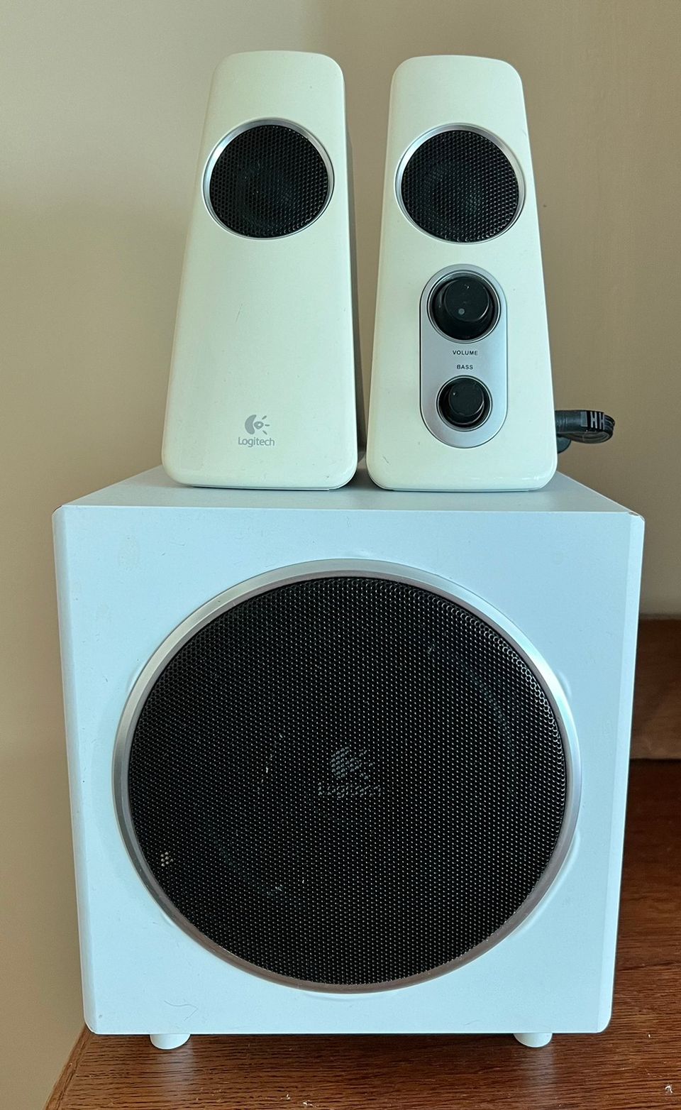 LOGITECH Z523 KAIUTINSARJA