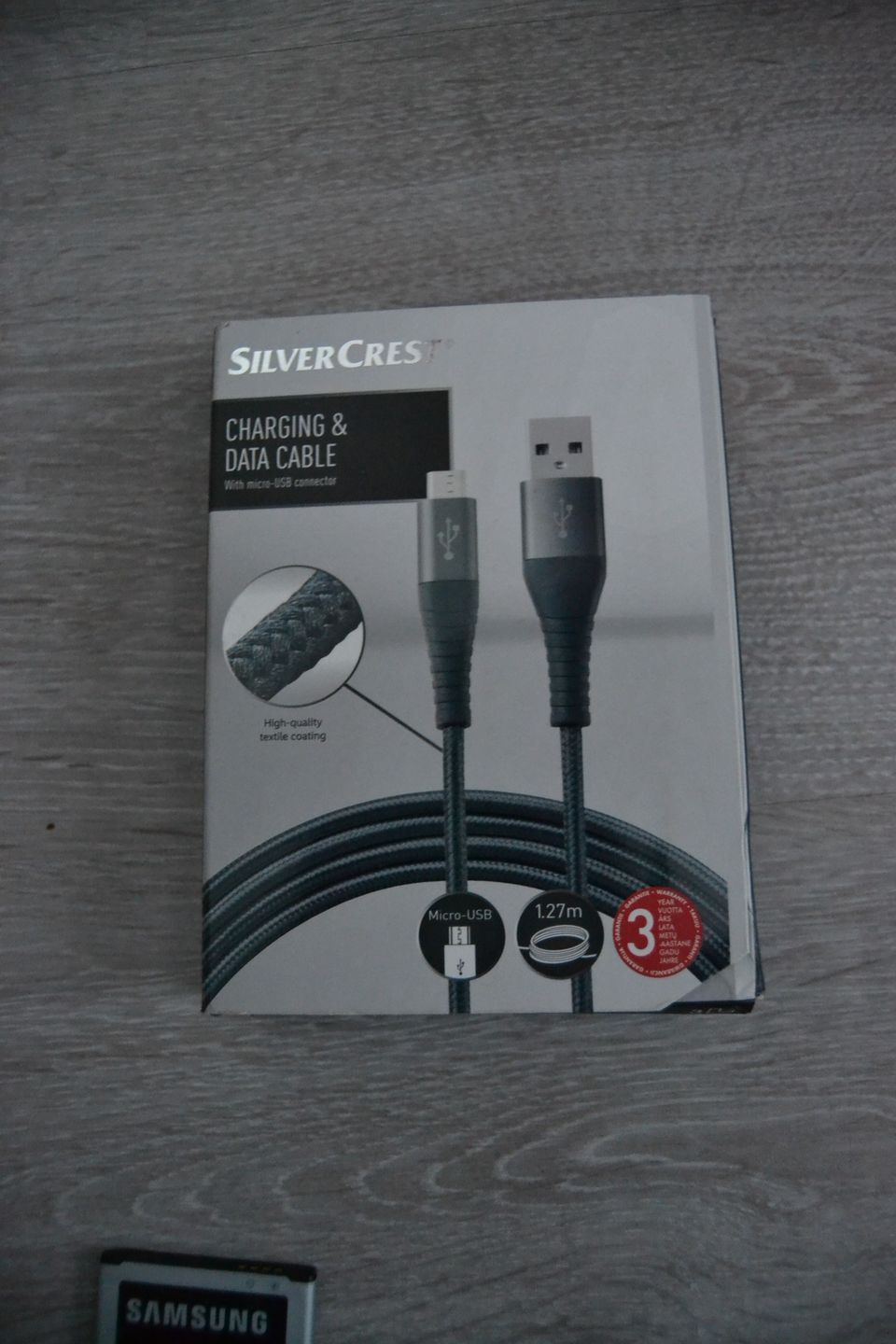 Uusi Micro-USB 1,27m datakaapeli/ latauskaapeli