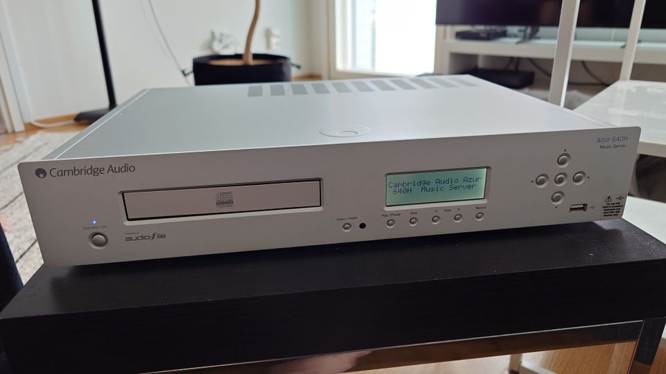 Cambridge Audio Azur 640h