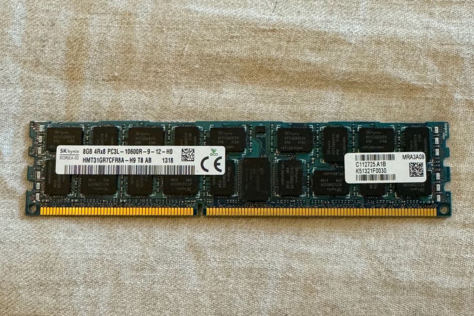 DDR3 8GB muistikampa