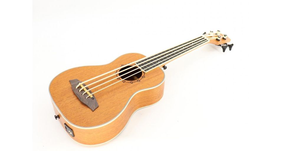 UUSI Kokio Fretless Mahogany U-Bass