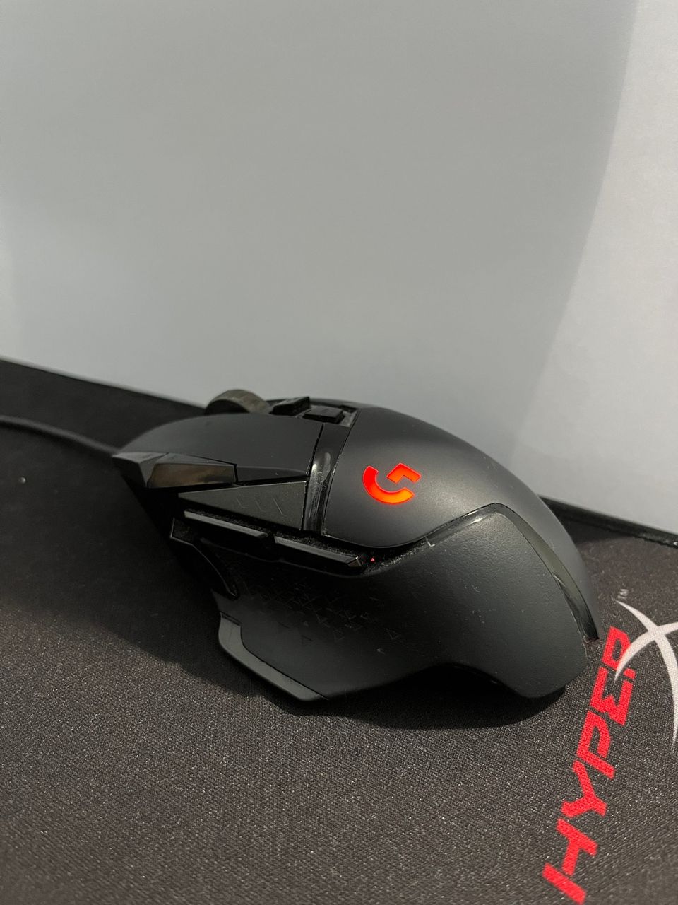 Logitech G502 HERO pelihiiri