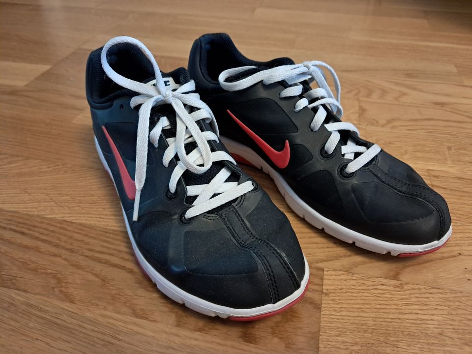 Nike 37,5