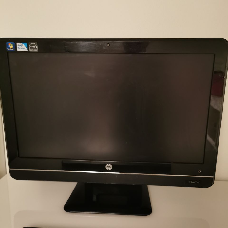 HP all in one -tietokone 21"