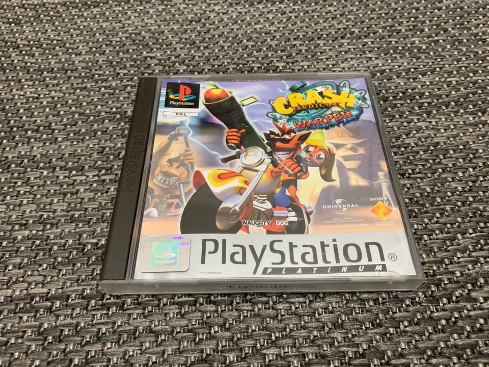 Crash Bandicoot 3: Warped - Platinum - PS1