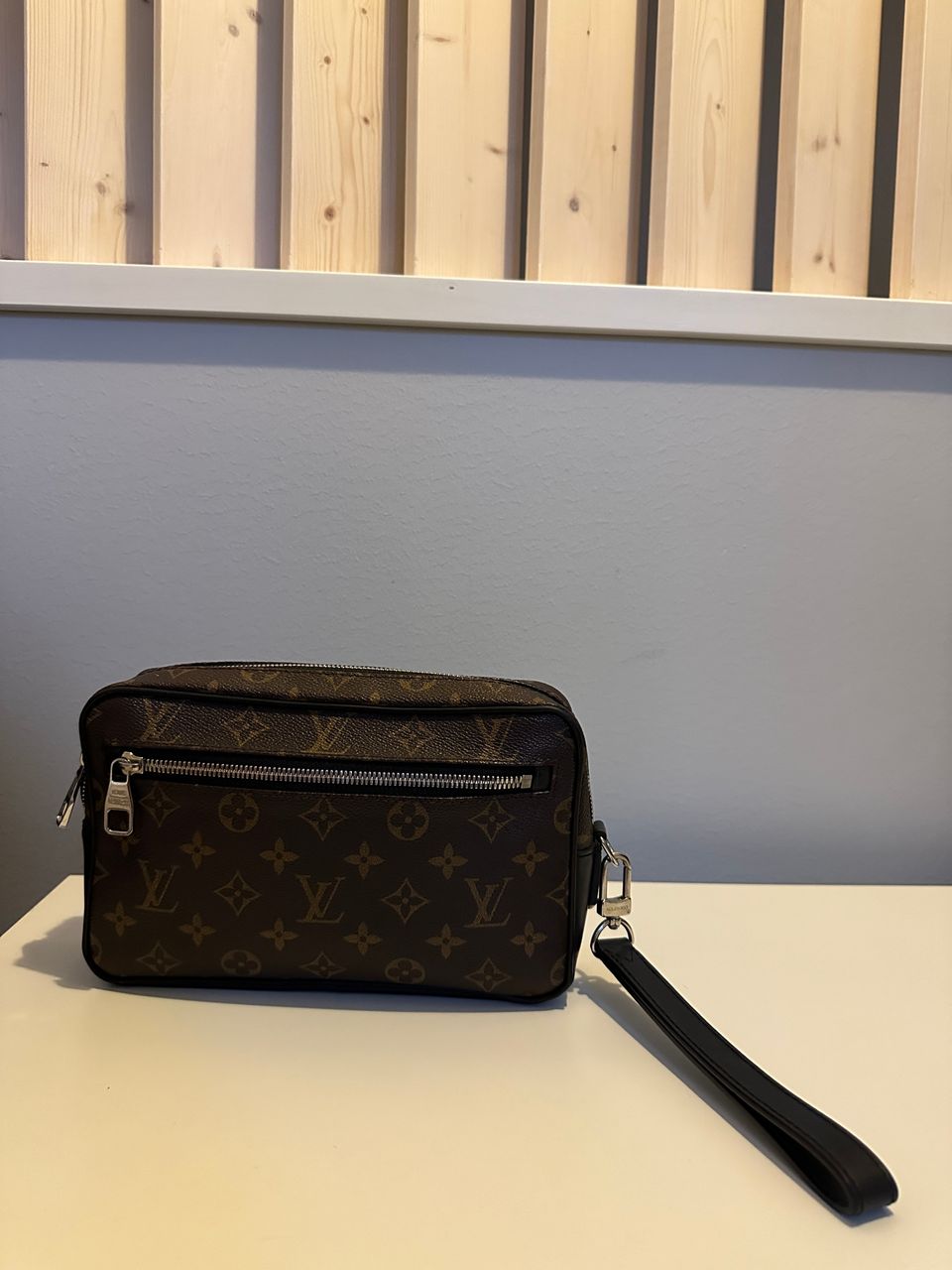 Louis Vuitton Monogram Macassar Kasai