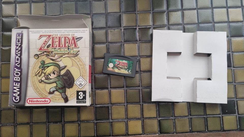 Zelda minish cap