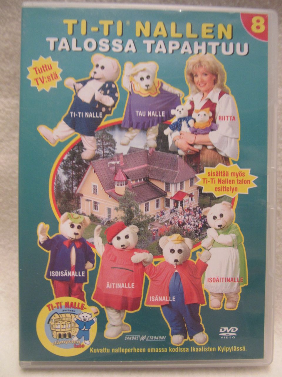 Ti-Ti Nallen talossa tapahtuu 8 dvd