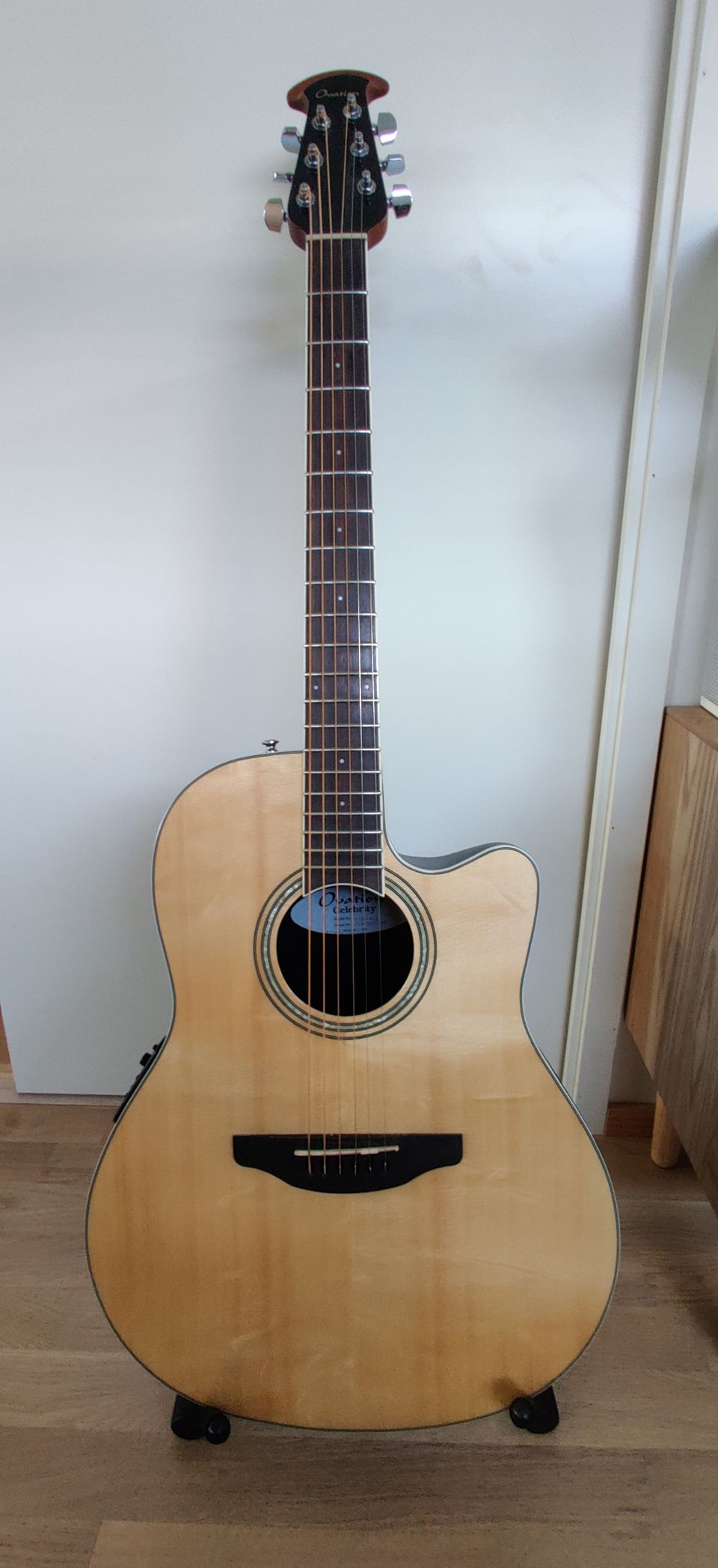 Ovation Celebrity CS-24-4-G