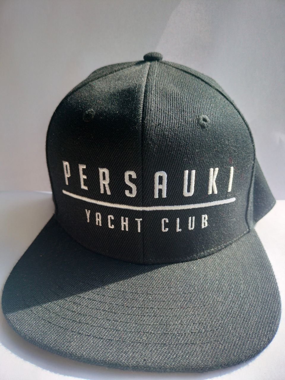 Persauki yacht club snapback lippis musta