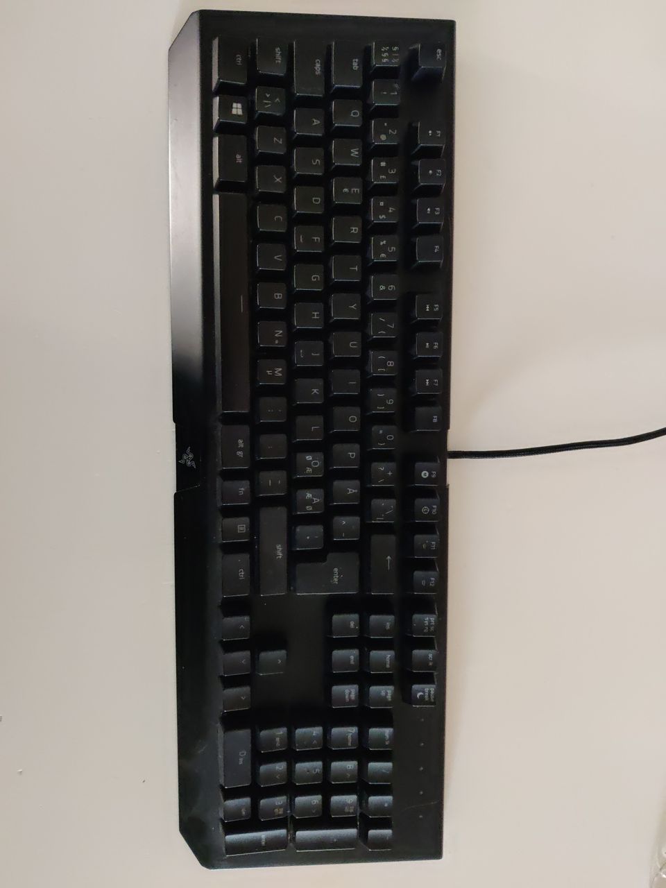 Razer Blackwidow x chroma näppäimistö