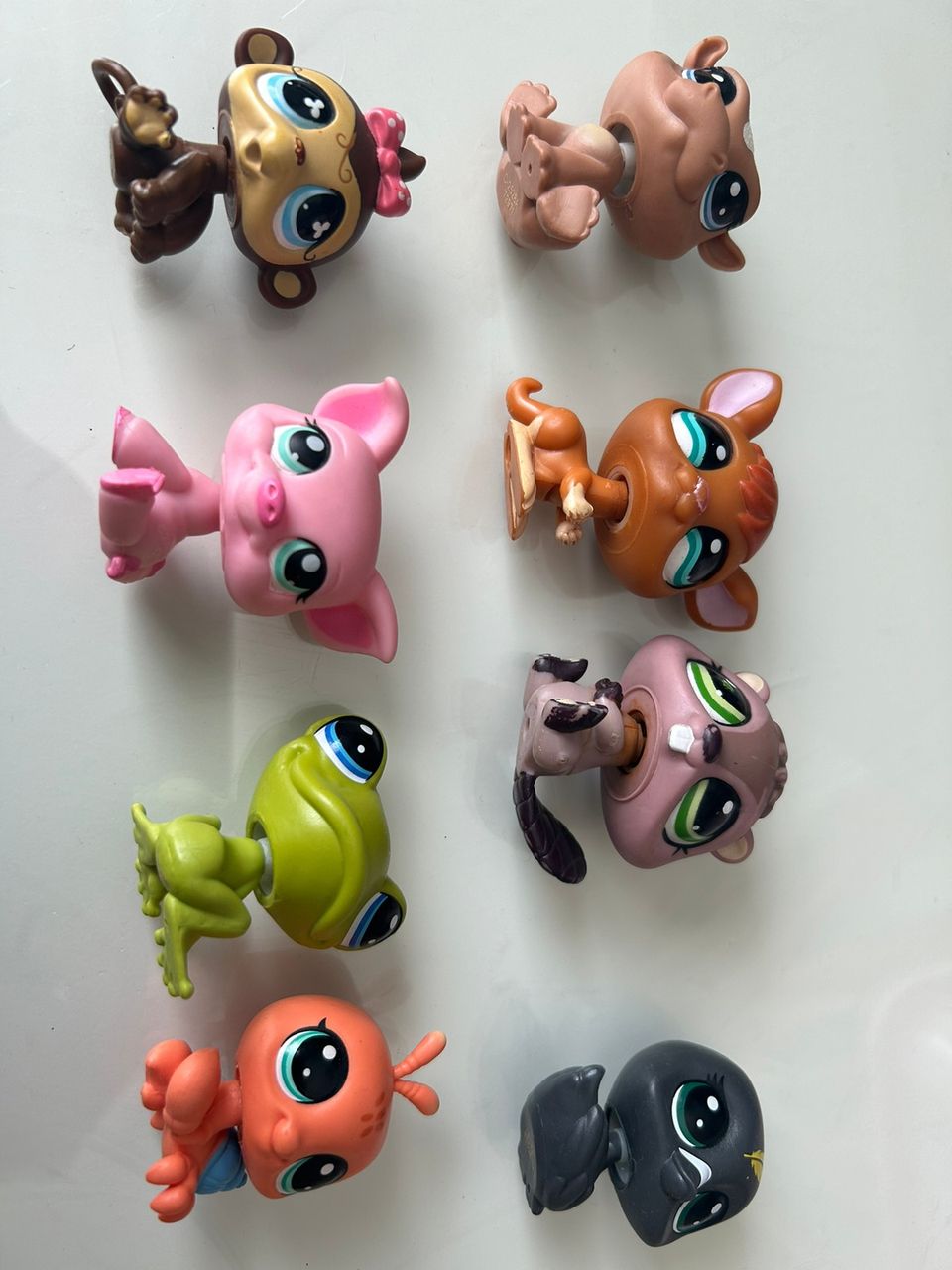 8 kpl Littlest Pet Shop:ja