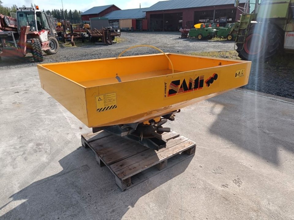 Pintalevitin Sami 700