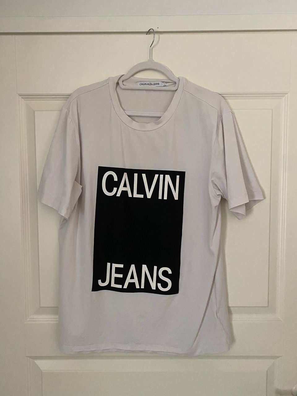 Calvin Klein t-paita