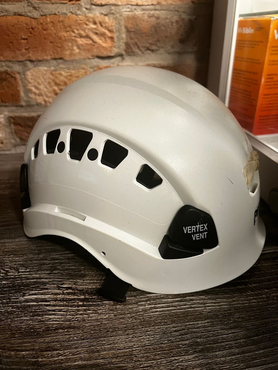 Petzl Vertex Vent suojakypärä