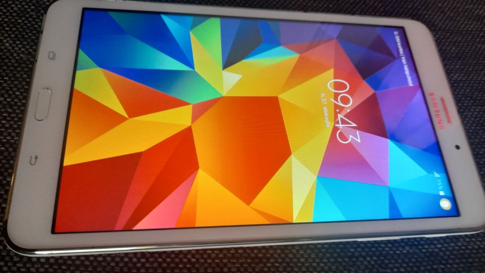 Samsung Galaxy Tab 4