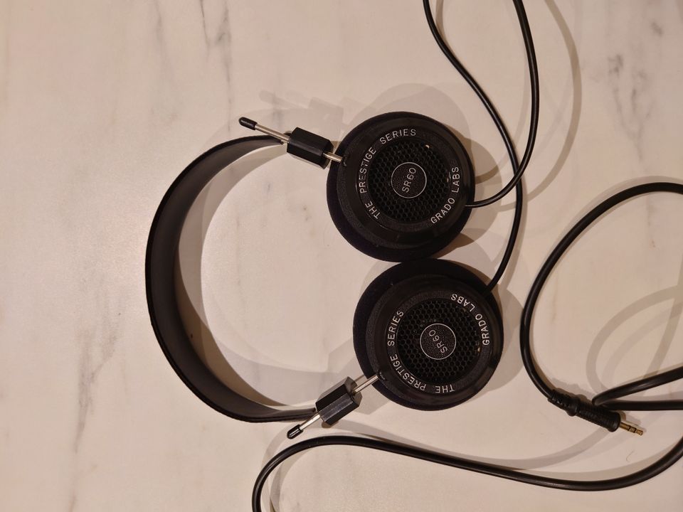 Grado SR60i