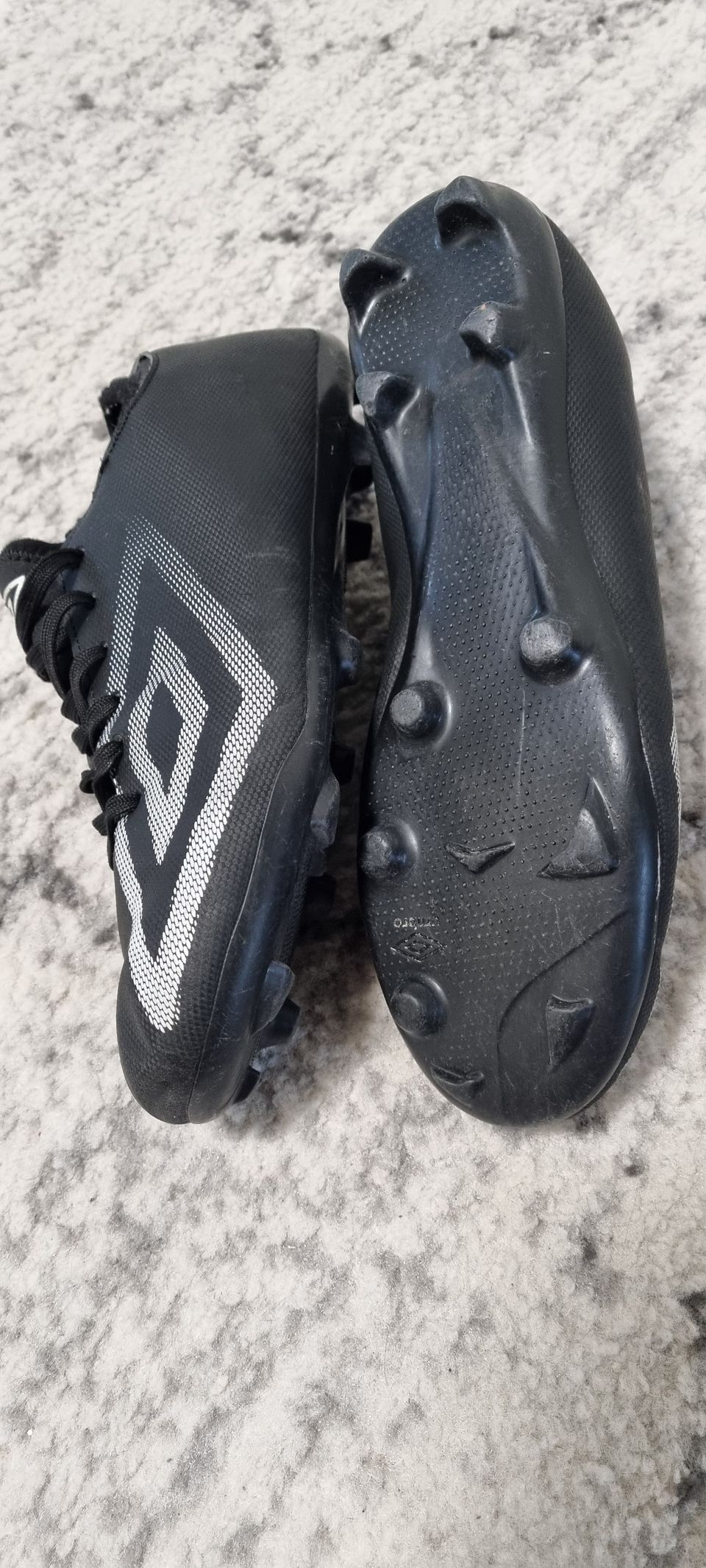 Umbro napikset, koko 37 -38