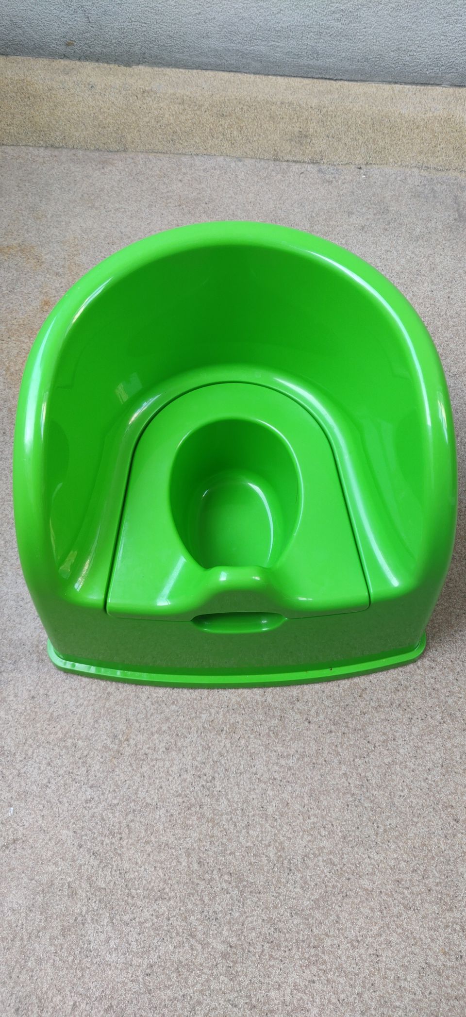 Pottakouluttaja  /  Potty trainer