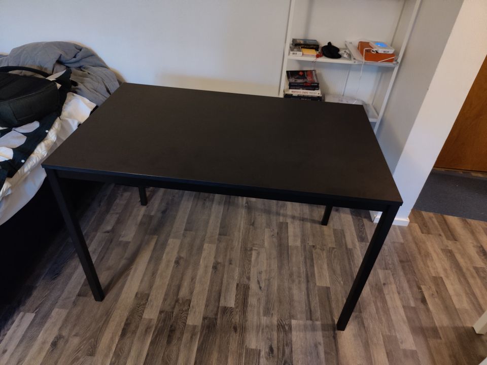 IKEA TÄRENDÖ