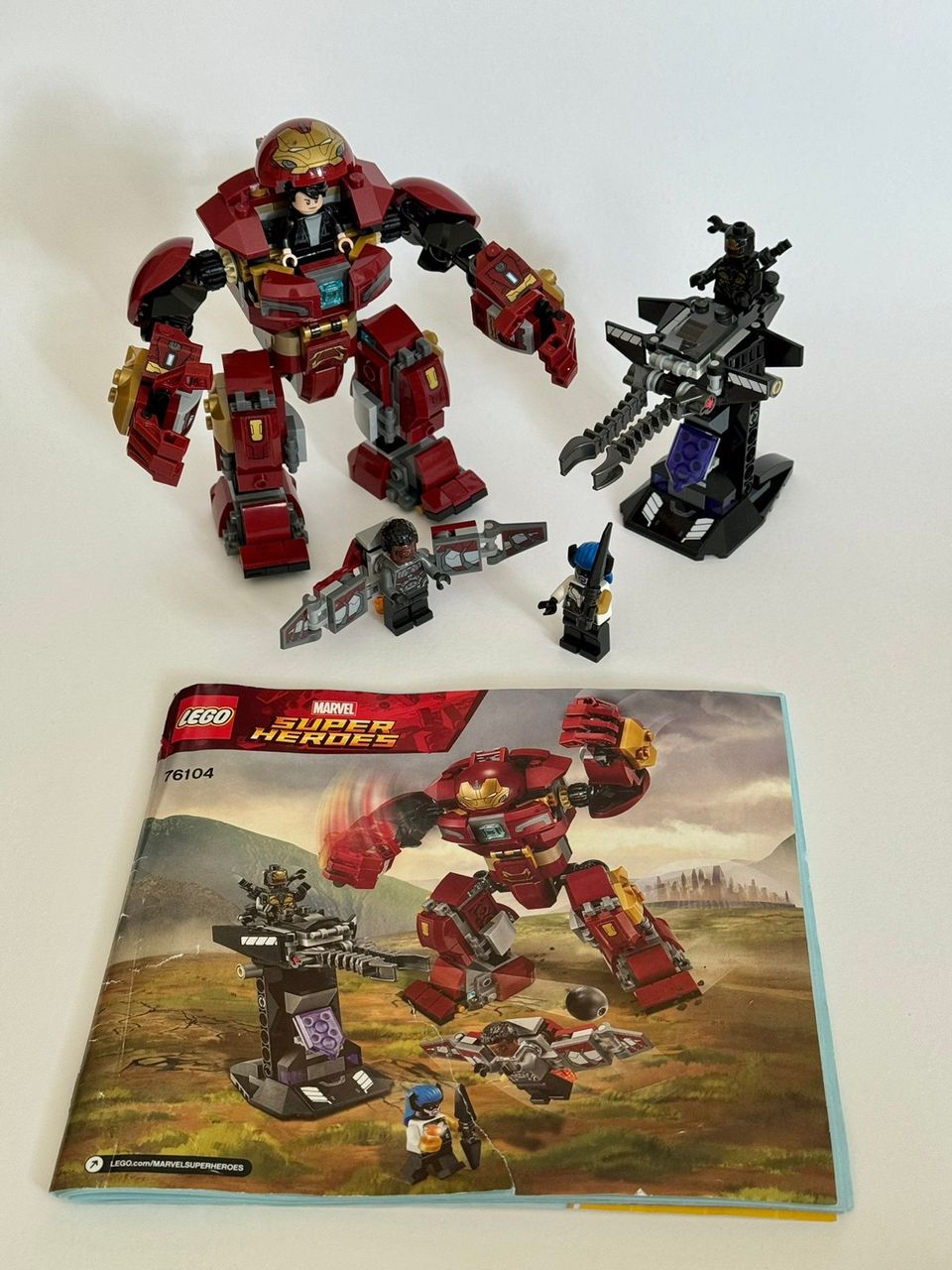 Lego Marvel 76104