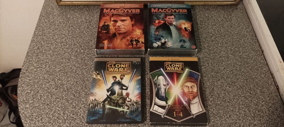 MacGyver kaudet 1-2 & clone wars elokuva + kausi 1.